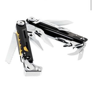 Leatherman - Signal , Nylon Sheath NIB.